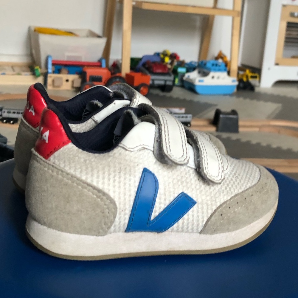 Veja Red and Blue Toddler Sneakers (sz 25)
